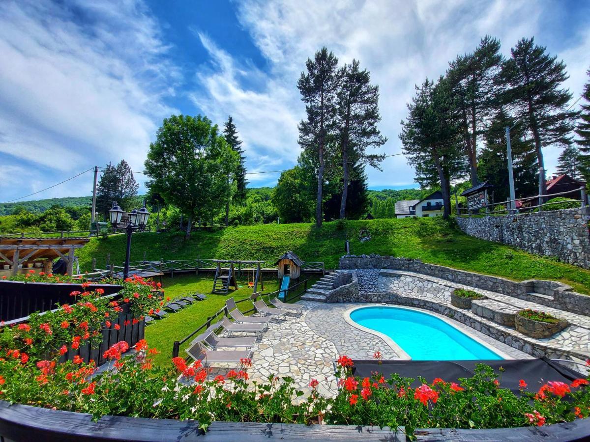 Bed and Breakfast Plitvice Etno House II Jezerce Exterior foto